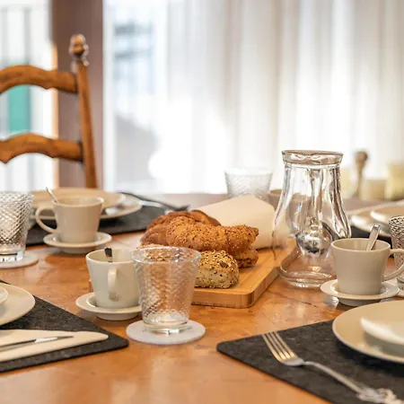 Sofi - Charming Mountain Bijou By Inspiring Places